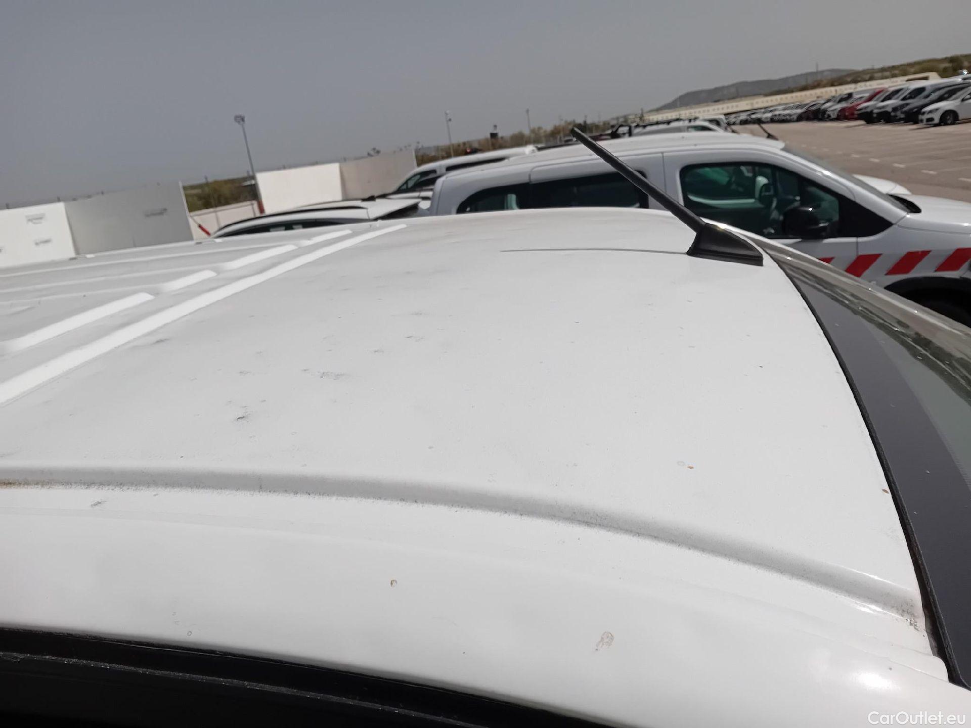  Citroen  Jumpy CITROEN  / 2016 / 4P / furgón DC Abatible Talla M BlueHDi 120 Control #49