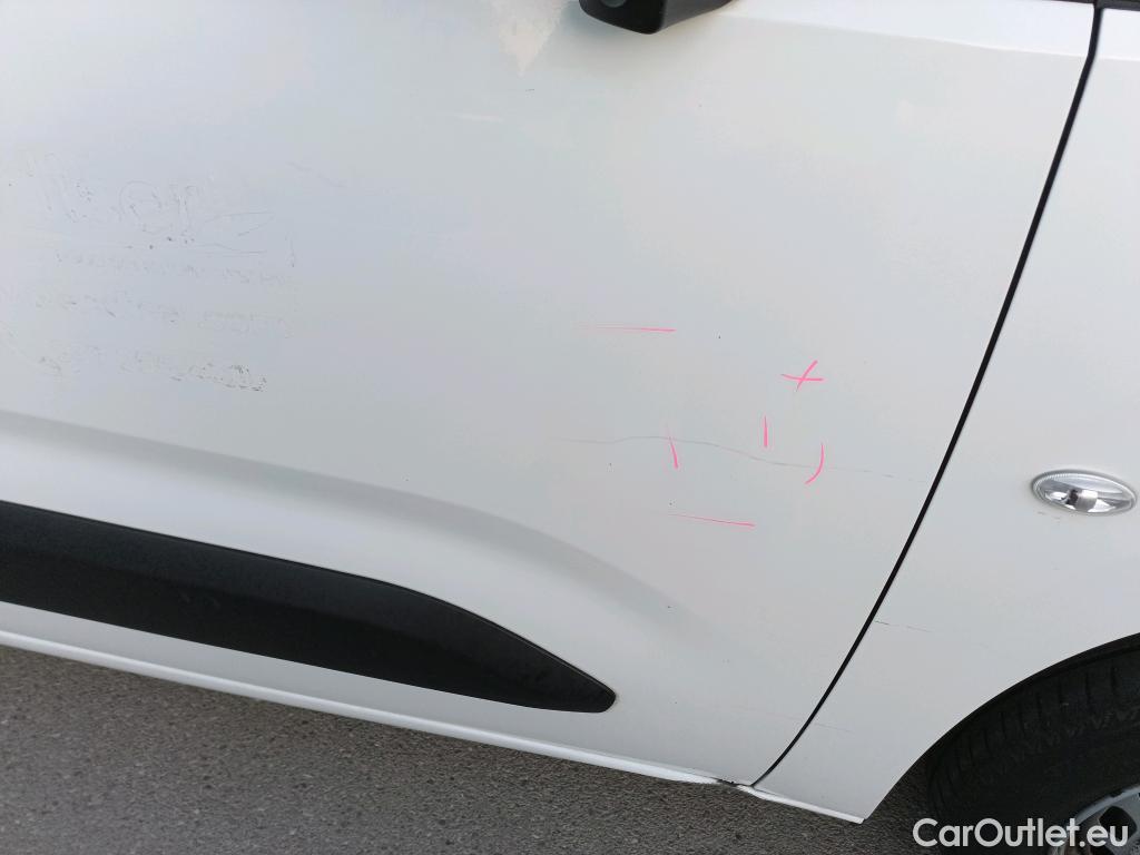  Citroen  Berlingo CITROEN  / 2018 / 4P / furgón derivado de turismo Talla M BlueHDi 100 DRIVER #17