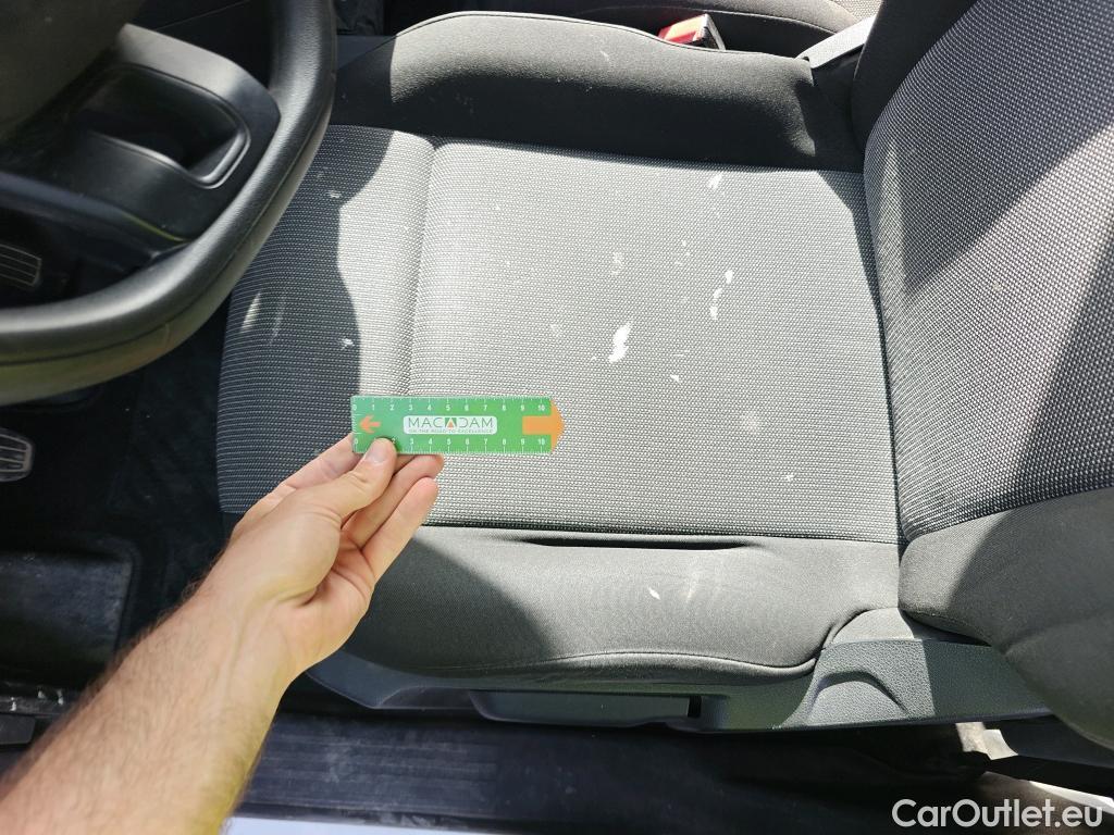  Citroen  Berlingo CITROEN  / 2018 / 4P / furgón derivado de turismo Talla M BlueHDi 100 CLUB #31