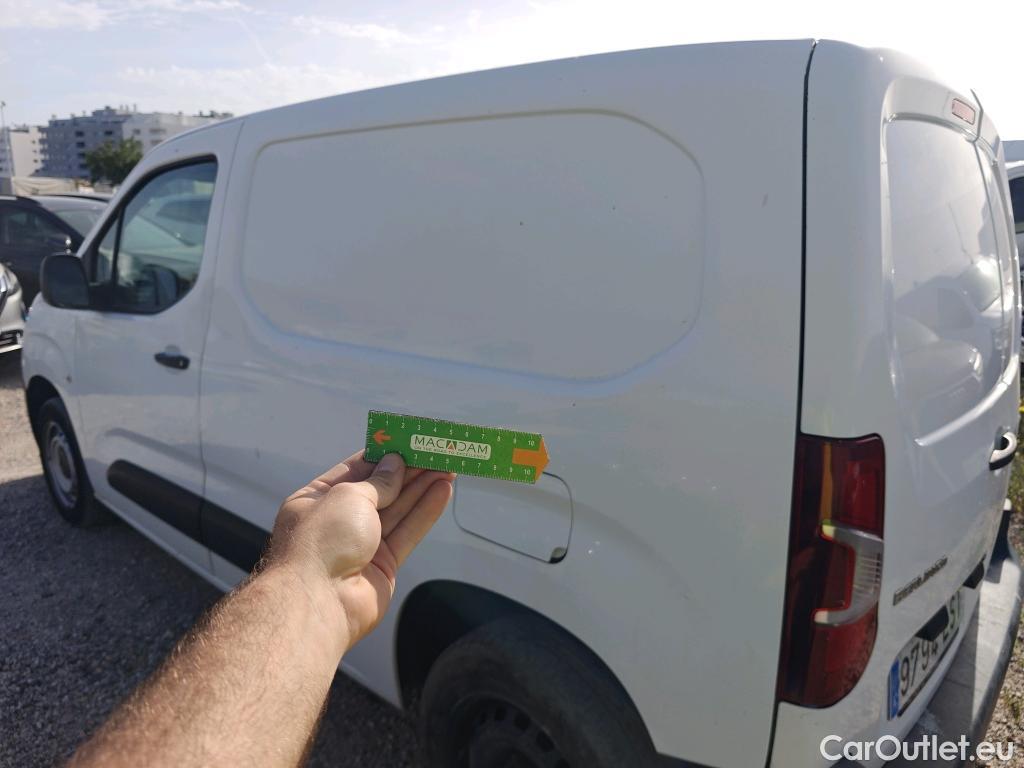  Citroen  Berlingo CITROEN  / 2018 / 4P / furgón derivado de turismo Talla M BlueHDi 100 CLUB #75