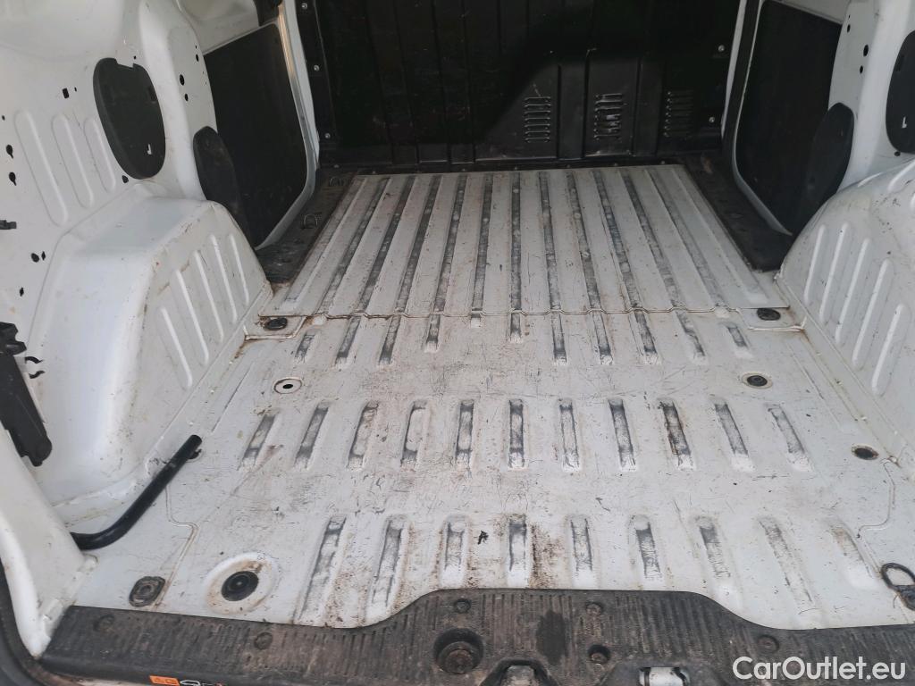  Dacia  Dokker DACIA  / 2013 / 4P / furgón derivado de turismo Van Essential Blue dCi 70kW (95CV) #46