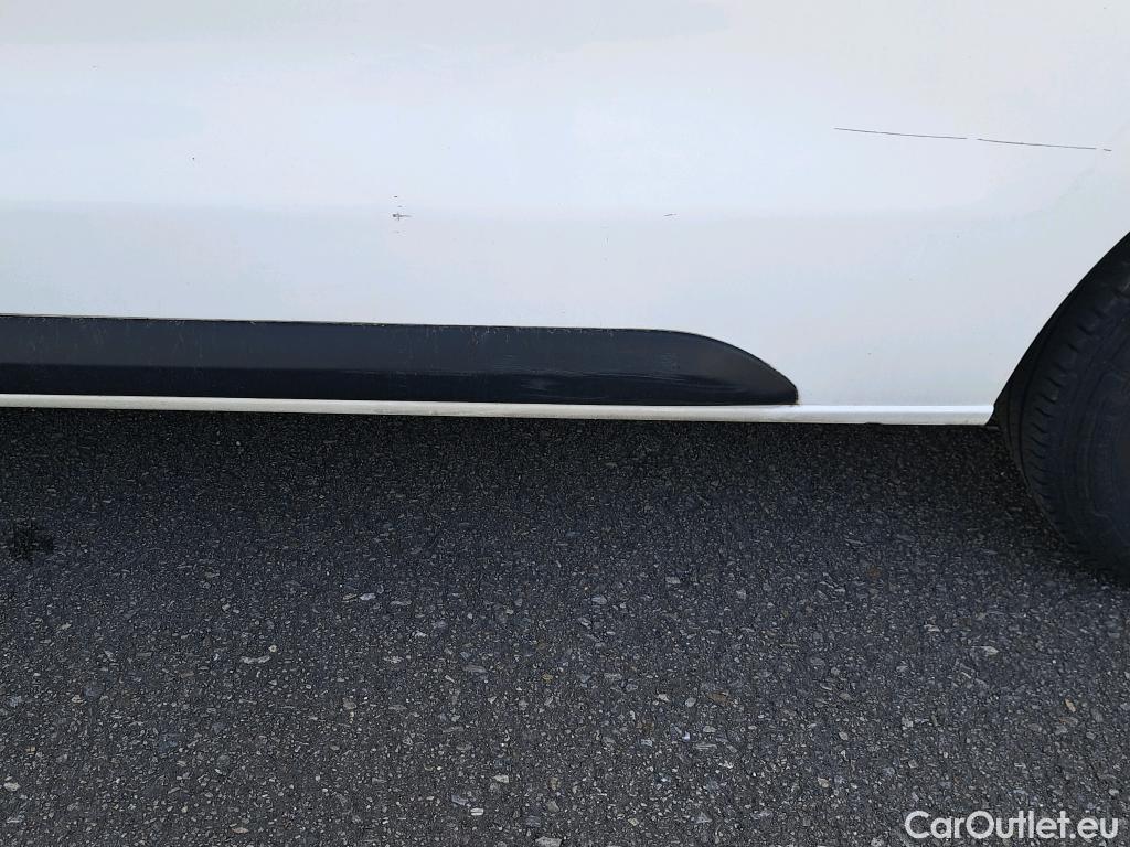  Citroen  Jumpy CITROEN  / 2016 / 4P / combi Combi Talla M BlueHDi 120 S&S Confort #28