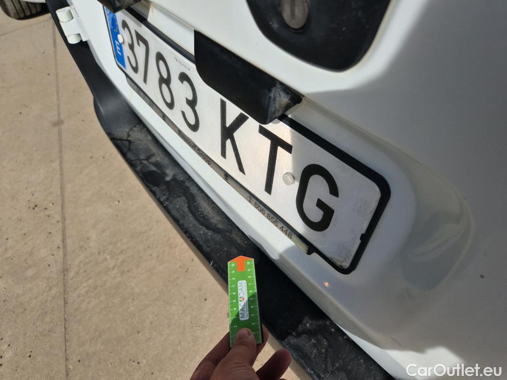  Fiat  Fiorino FIAT  / 2016 / 3P / furgón derivado de turismo Cargo Base 1.3 Mjet 59kW (80CV) E6 #8