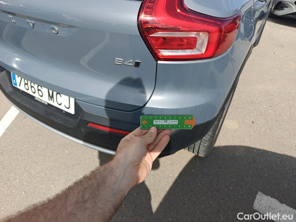  Volvo  XC 40 VOLVO XC40 todoterreno 2.0 B4 G AWD Core Auto 200 CV  #35