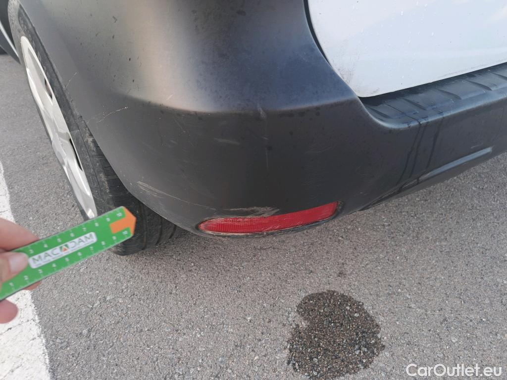  Dacia  Dokker DACIA  / 2013 / 4P / furgón derivado de turismo Van Essential Blue dCi 70kW (95CV) #17