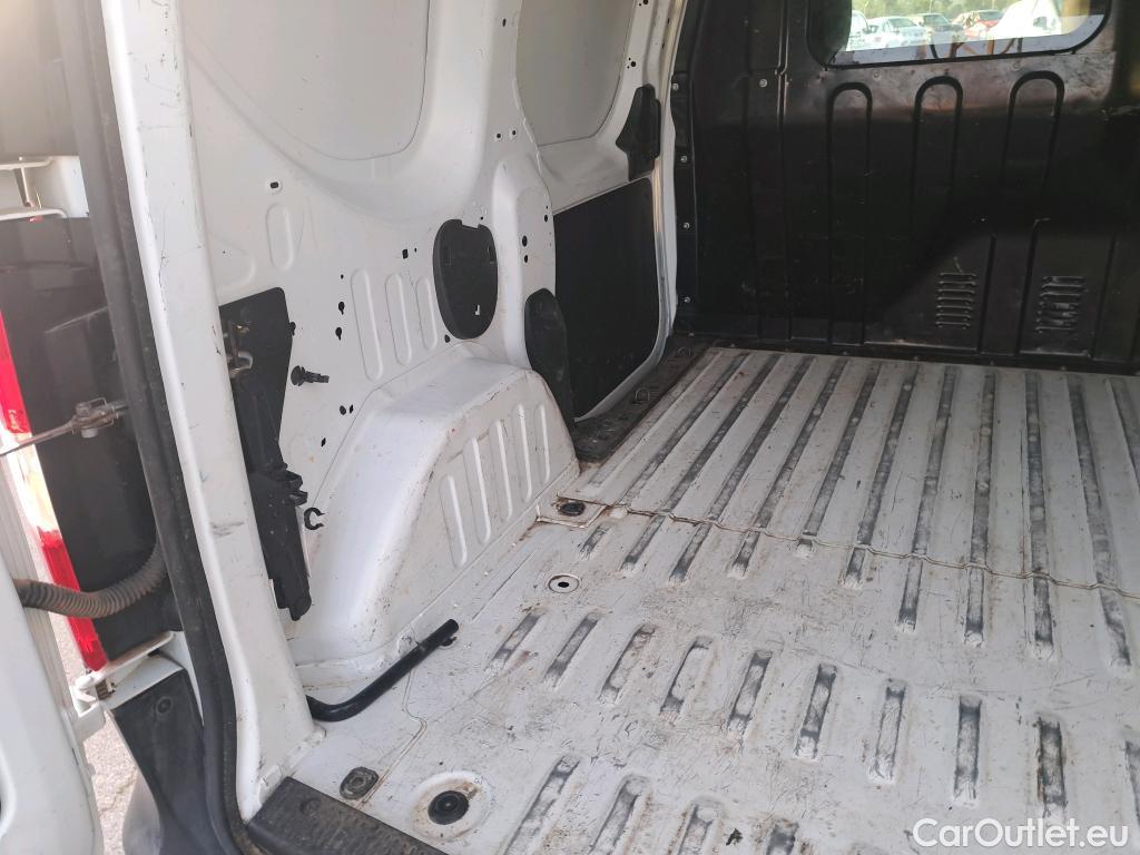  Dacia  Dokker DACIA  / 2013 / 4P / furgón derivado de turismo Van Essential Blue dCi 70kW (95CV) #45