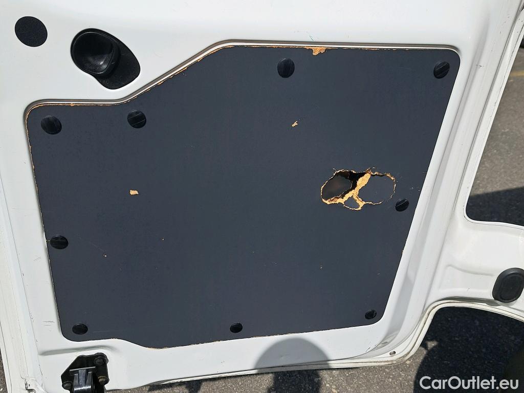  Citroen  Jumpy CITROEN  / 2016 / 4P / combi Combi Talla M BlueHDi 120 S&S Confort #17