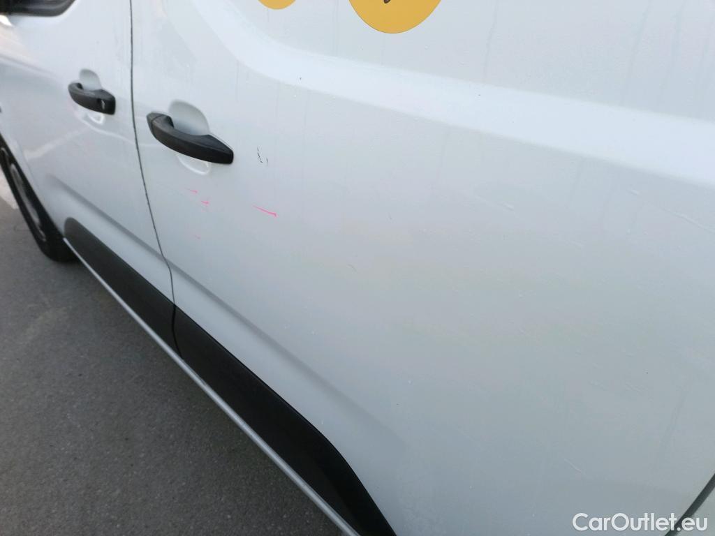  Citroen  Berlingo CITROEN  / 2018 / 4P / furgón derivado de turismo Talla M BlueHDi 100 DRIVER #13