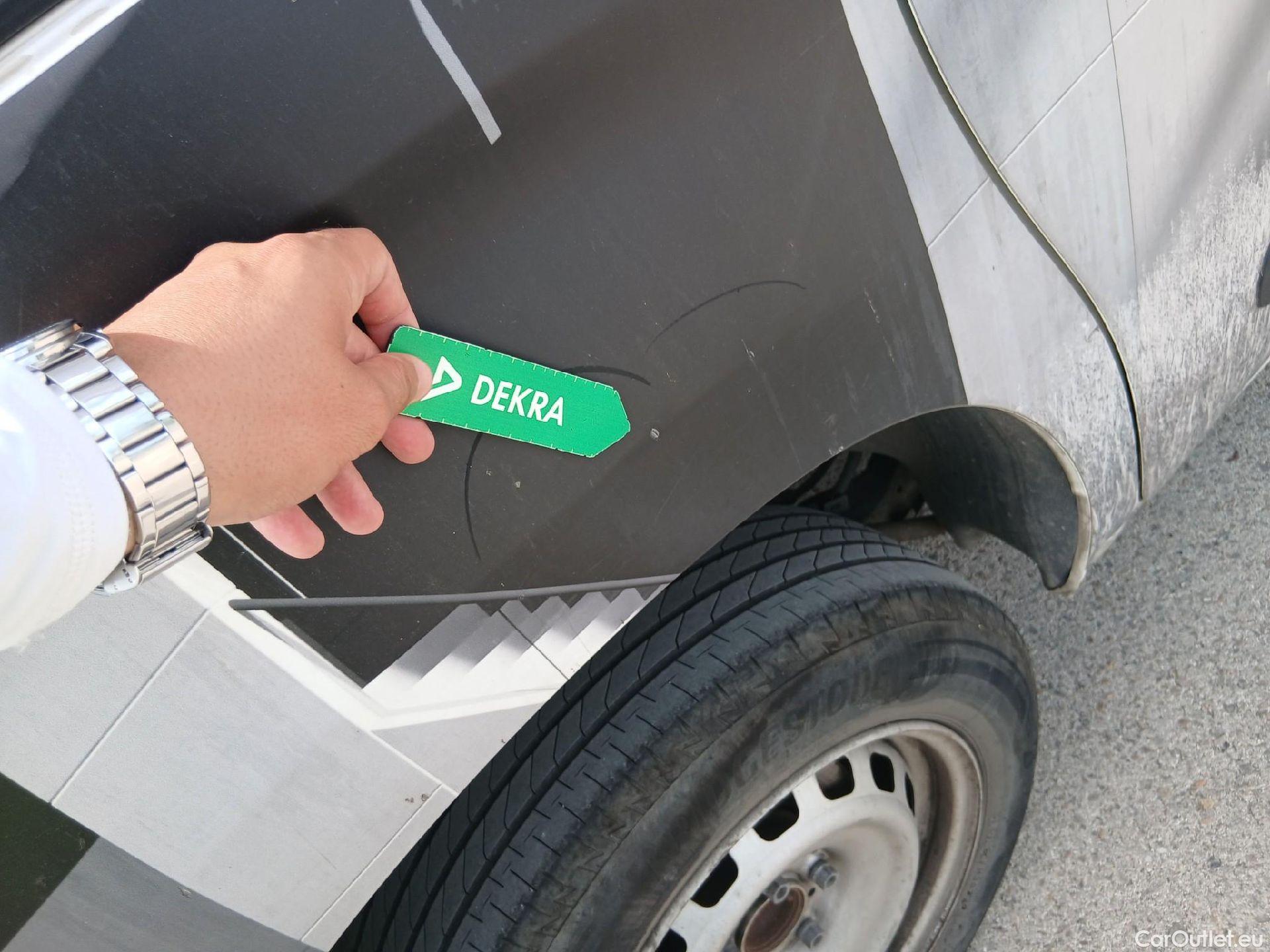  Citroen  Berlingo CITROEN  / 2018 / 3P / furgón derivado de turismo Talla M BlueHDi 100 CONTROL (AC2) #23