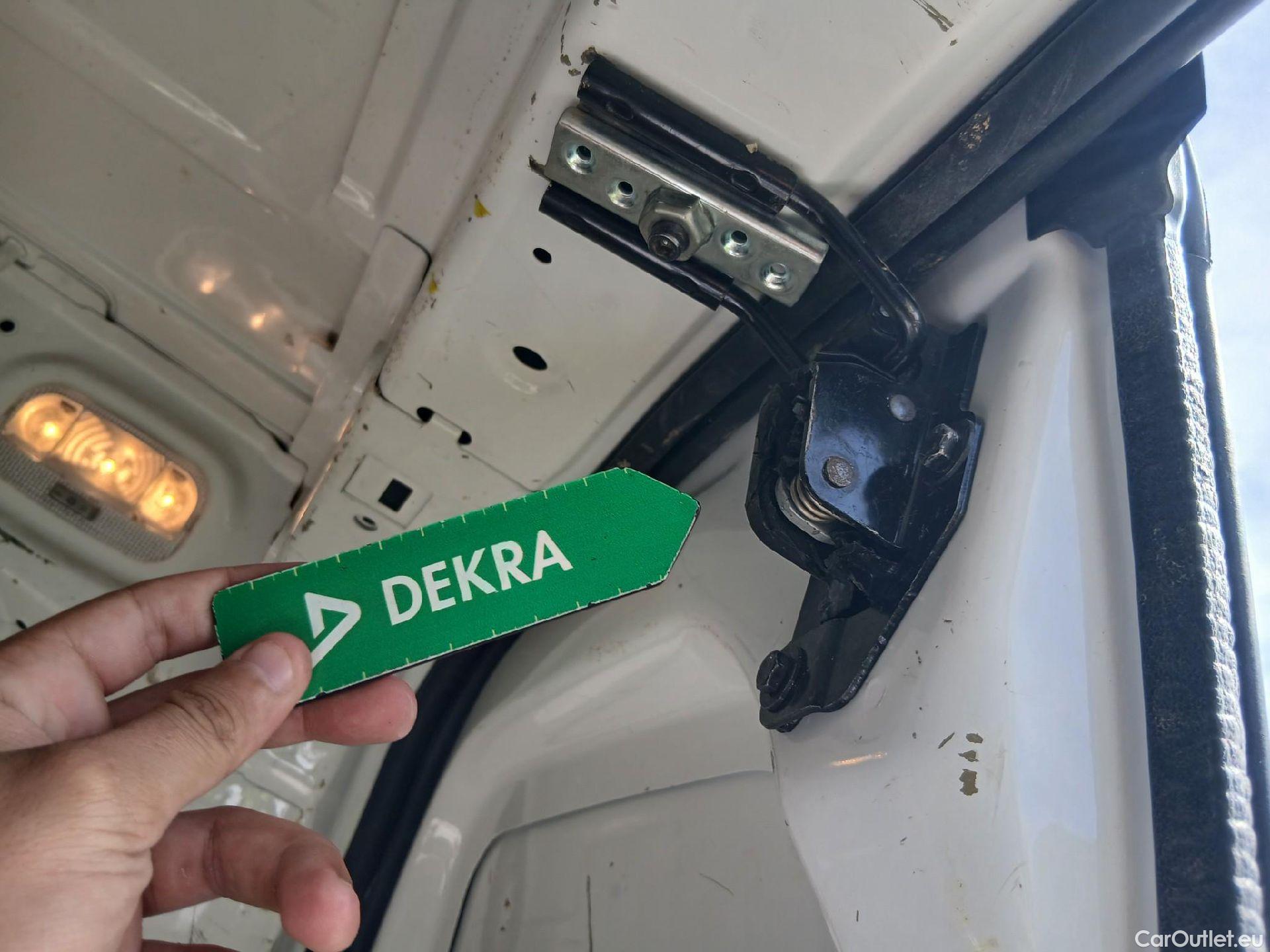  Citroen  Berlingo CITROEN  / 2018 / 3P / furgón derivado de turismo Talla M BlueHDi 100 CONTROL (AC2) #21