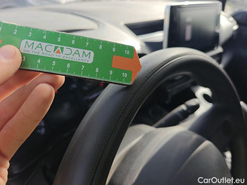  Citroen  Berlingo CITROEN  / 2018 / 4P / furgón derivado de turismo Talla M BlueHDi 100 CLUB #64