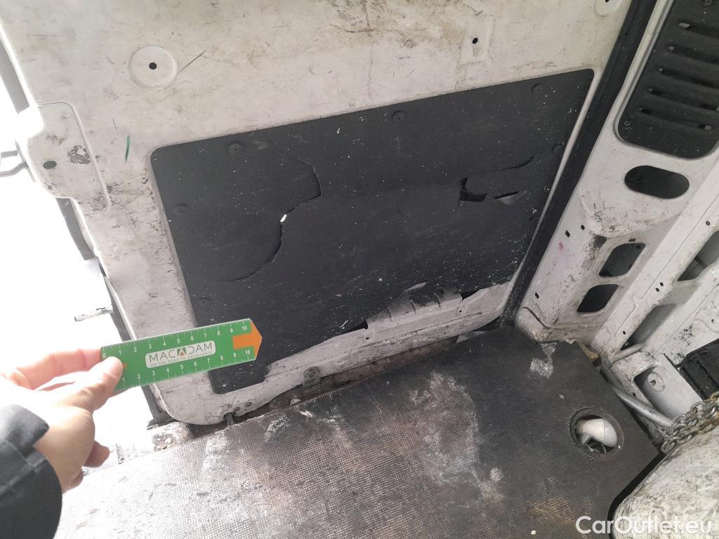  Fiat  Ducato FIAT  / 2014 / 4P / furgón Furgón 35 Medio 100kW Natural Power #30