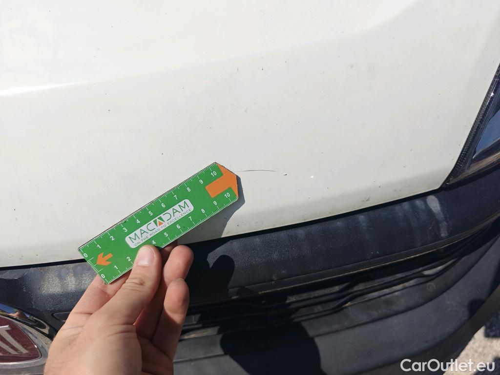  Fiat  Doblo FIAT Doblò Cargo/2015/4P/furgón derivado de turismo Cargo Maxi SX 1.6 Mjet 78kW (105CV)  Isotermo + Equipo de frio #26