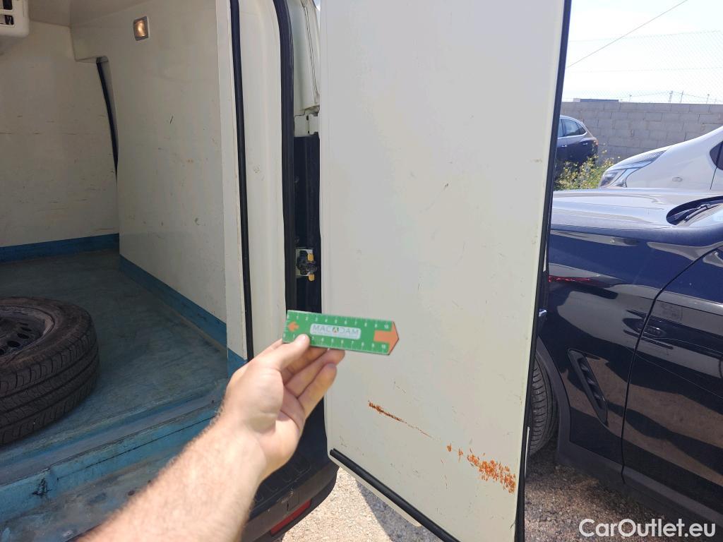  Fiat  Doblo FIAT Doblò Cargo/2015/4P/furgón derivado de turismo Cargo Maxi SX 1.6 Mjet 78kW (105CV)  Isotermo + Equipo de frio #57