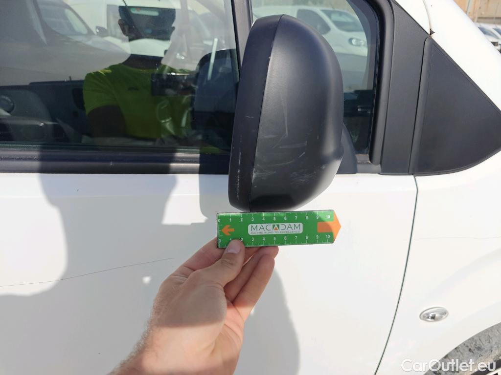  Citroen  Berlingo CITROEN  / 2018 / 4P / furgón derivado de turismo Talla M BlueHDi 100 CLUB #65