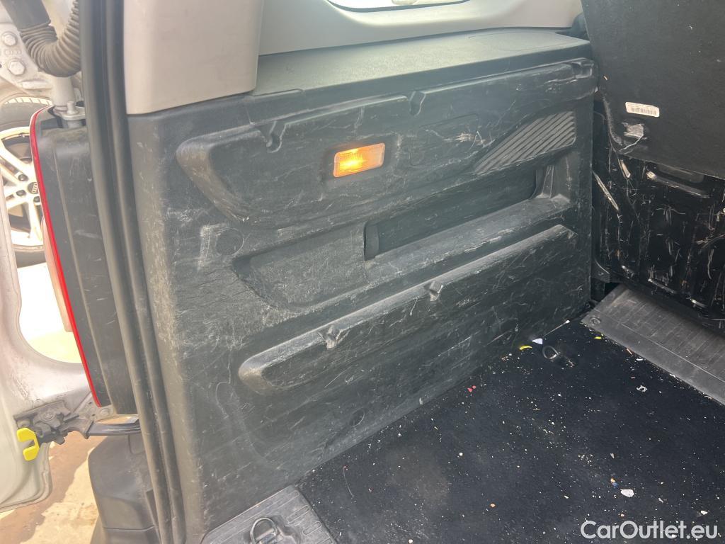  Citroen  Berlingo CITROEN  / 2018 / 4P / combi Talla M BlueHDi 100 S&S LIVE (AC) #33