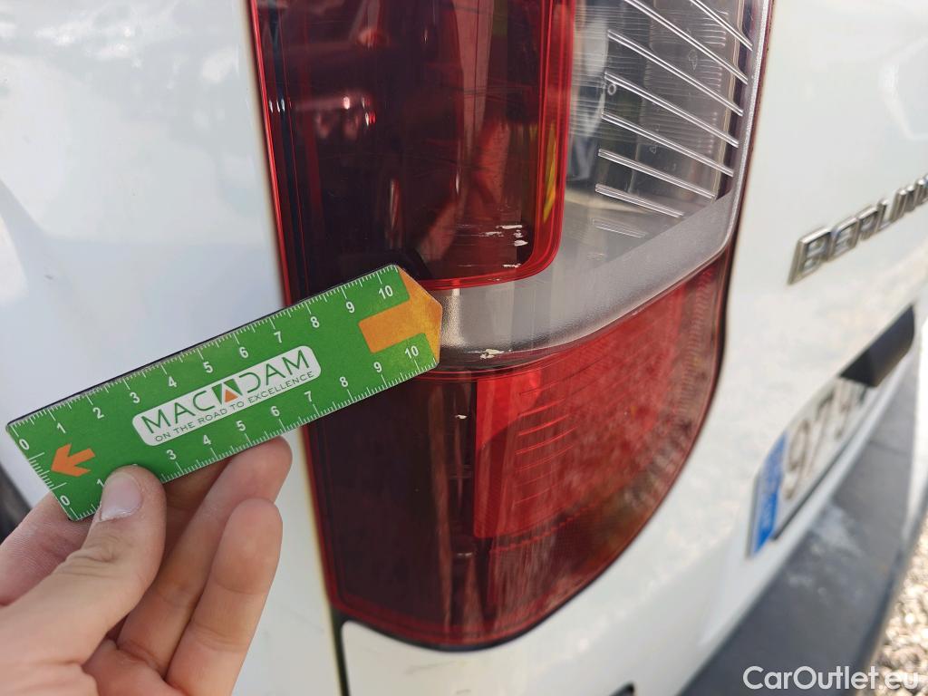  Citroen  Berlingo CITROEN  / 2018 / 4P / furgón derivado de turismo Talla M BlueHDi 100 CLUB #68