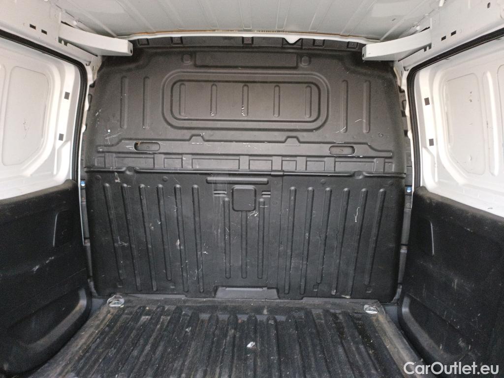  Citroen  Berlingo CITROEN  / 2018 / 4P / furgón derivado de turismo Talla M BlueHDi 100 DRIVER #15