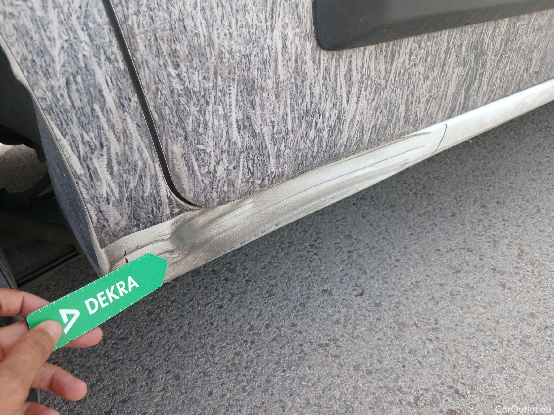  Citroen  Berlingo CITROEN  / 2018 / 3P / furgón derivado de turismo Talla M BlueHDi 100 CONTROL (AC2) #24