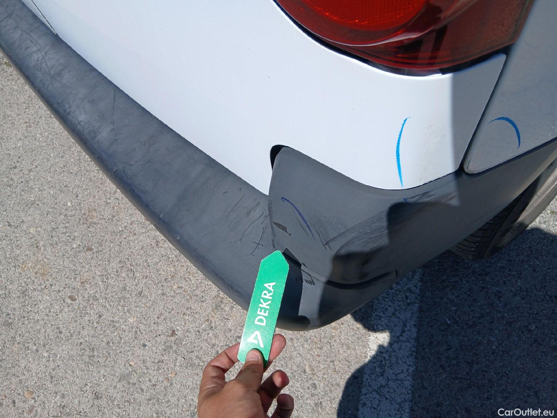  Citroen  Berlingo CITROEN  / 2015 / 3P / furgón derivado de turismo BlueHDi 74KW (100CV) #17