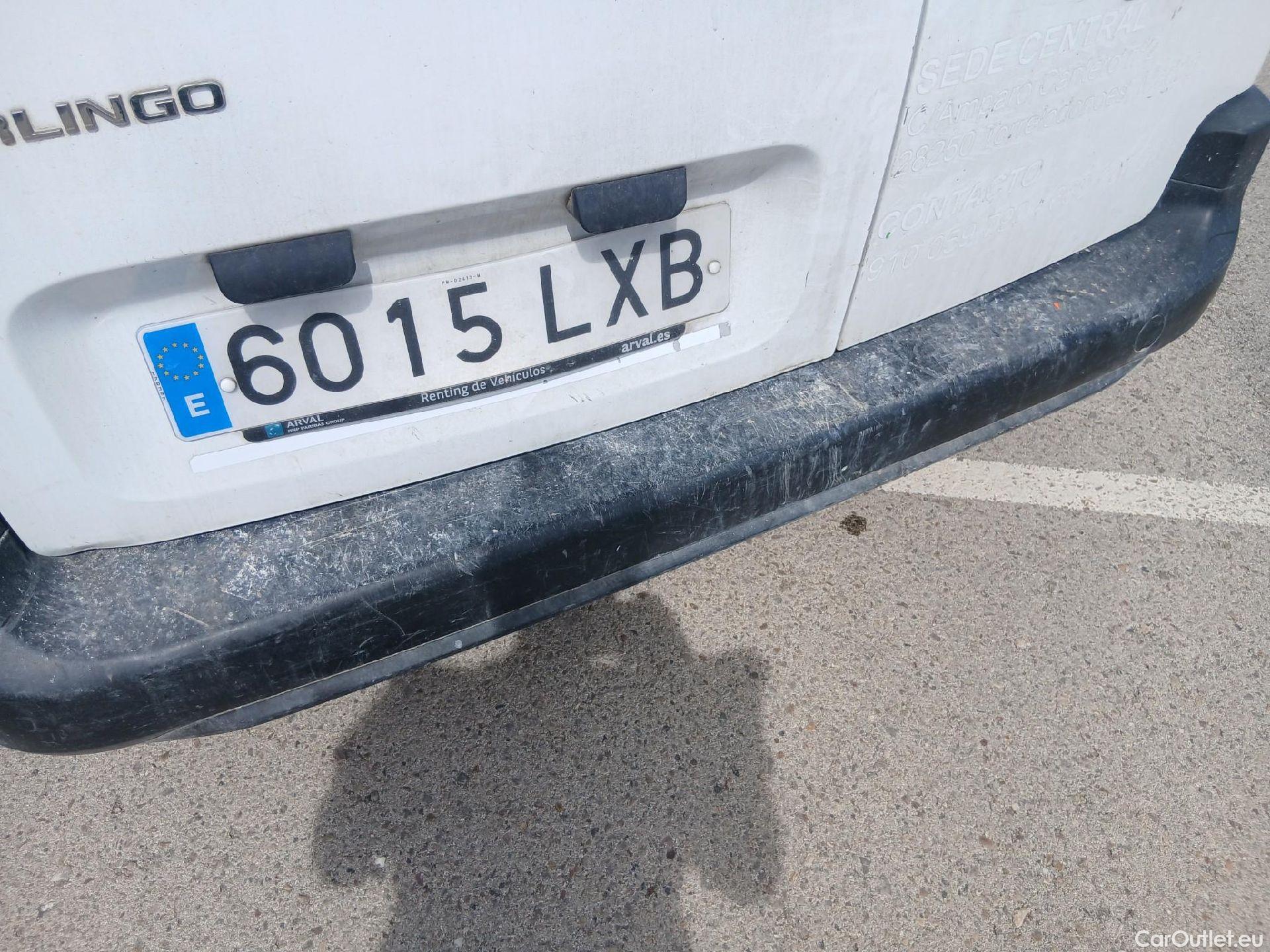  Citroen  Berlingo CITROEN  / 2018 / 3P / furgón derivado de turismo Talla M BlueHDi 100 CONTROL (AC2) #17