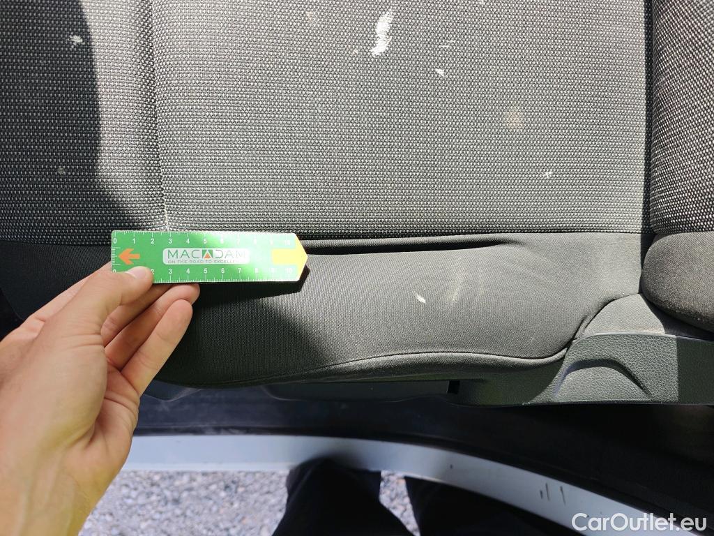  Citroen  Berlingo CITROEN  / 2018 / 4P / furgón derivado de turismo Talla M BlueHDi 100 CLUB #32