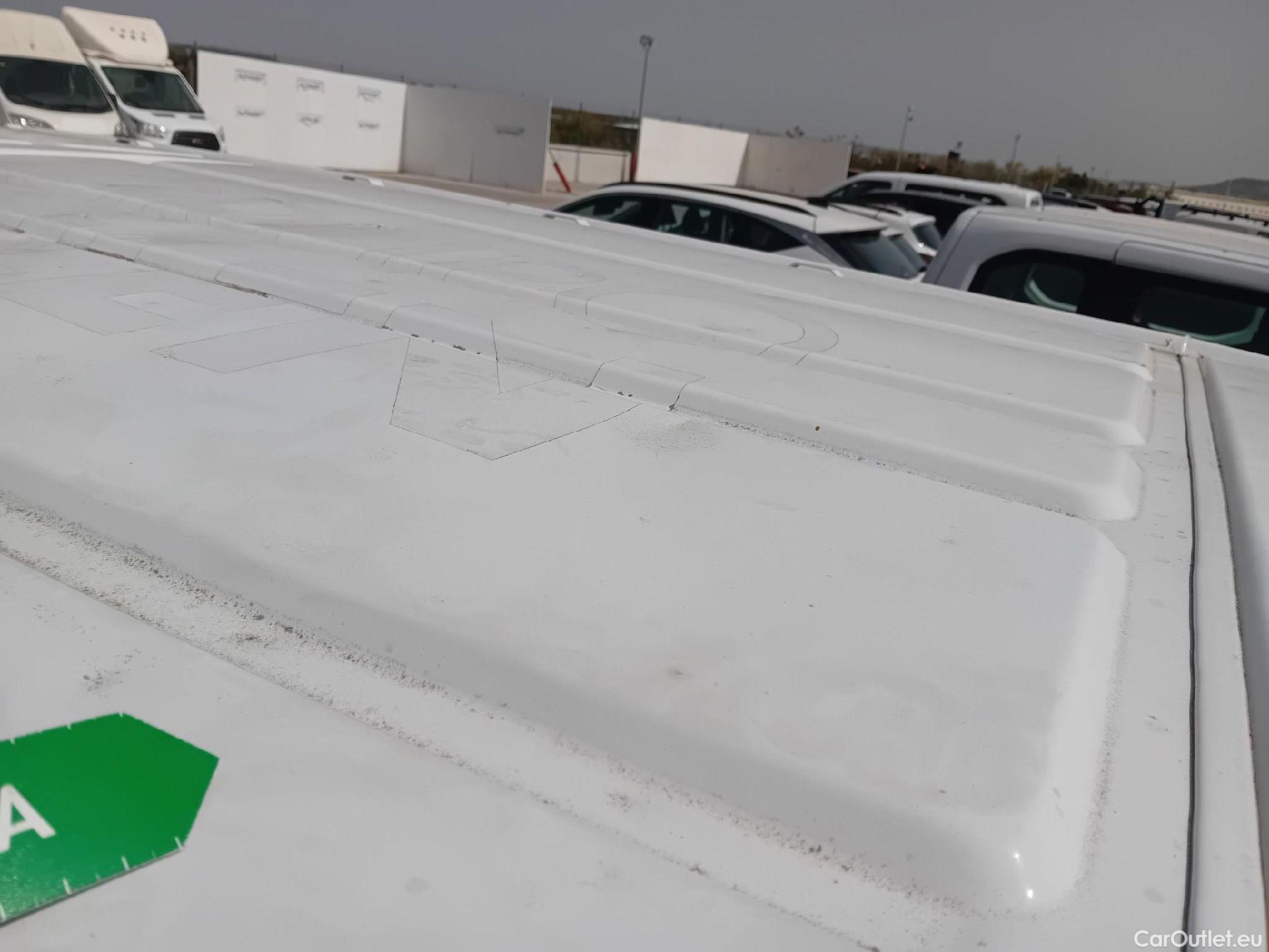  Citroen  Jumpy CITROEN  / 2016 / 4P / furgón DC Abatible Talla M BlueHDi 120 Control #53