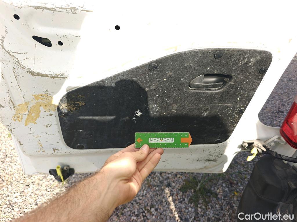  Citroen  Berlingo CITROEN  / 2018 / 4P / furgón derivado de turismo Talla M BlueHDi 100 CLUB #55