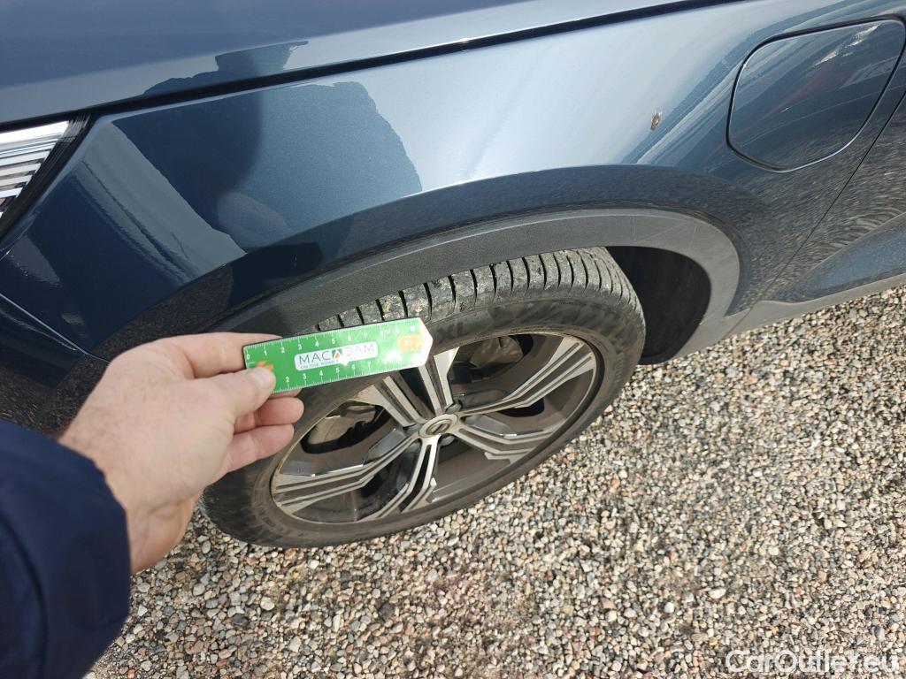  Volvo  XC 40 VOLVO XC40 todoterreno 1.5 T5 Twin Recharge Inscription Ex Auto 260 CV 10 kWh  #18