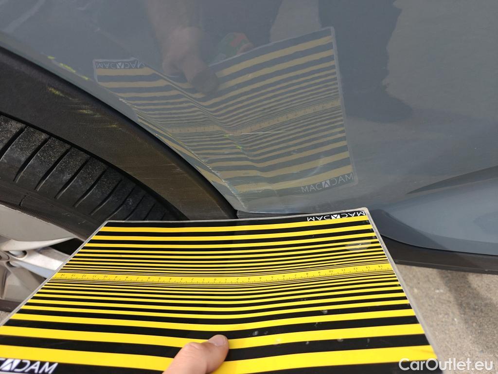  Volvo  XC 40 VOLVO XC40 todoterreno 2.0 B4 G AWD Core Auto 200 CV  #8