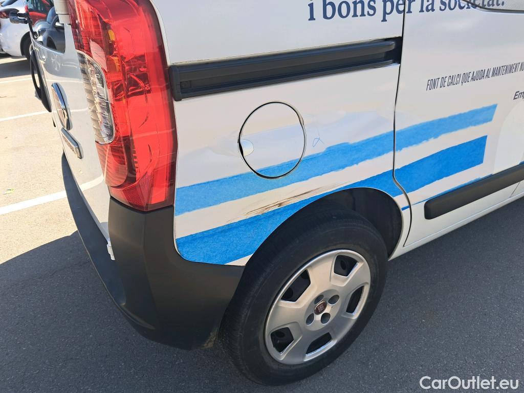  Fiat  Fiorino FIAT  / 2016 / 4P / combi Combi SX N1 1.3 Mjet 59kW (80CV) #12