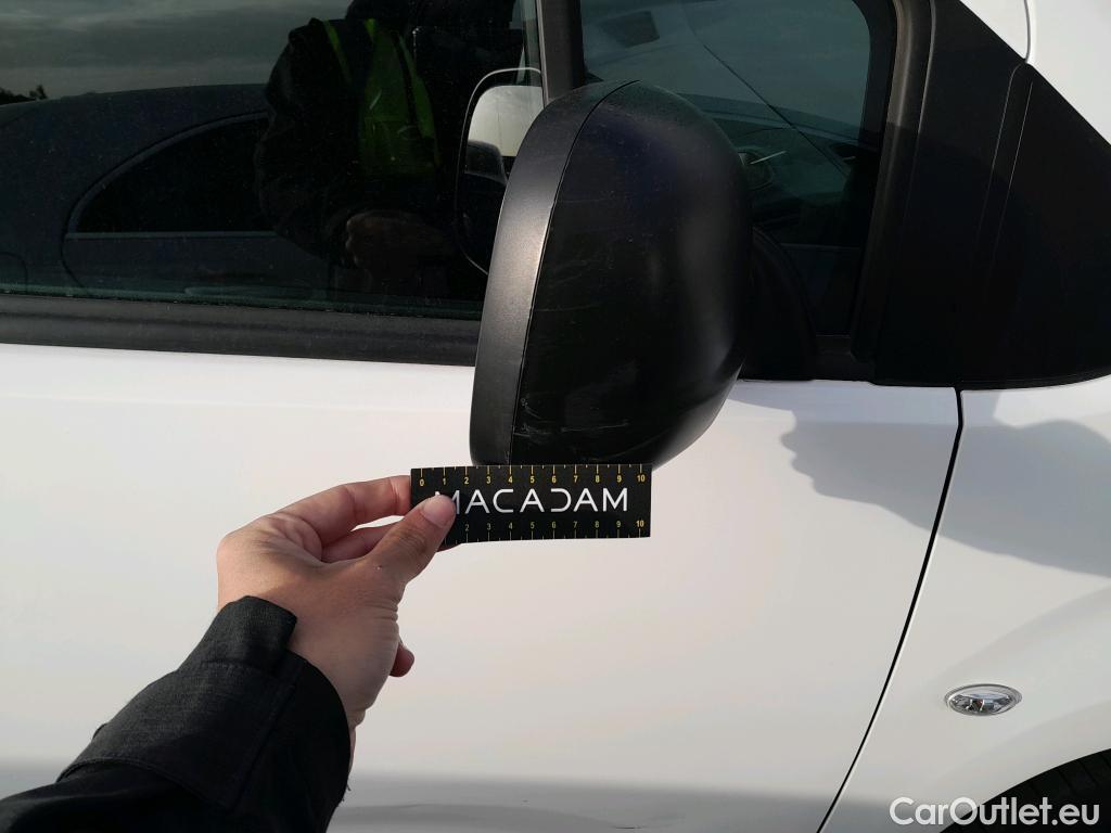  Opel  Combo OPEL  / 2018 / 3P / furgón derivado de turismo 1.5 TD 75kW (100CV) Express L H1 650kg (AC) #35