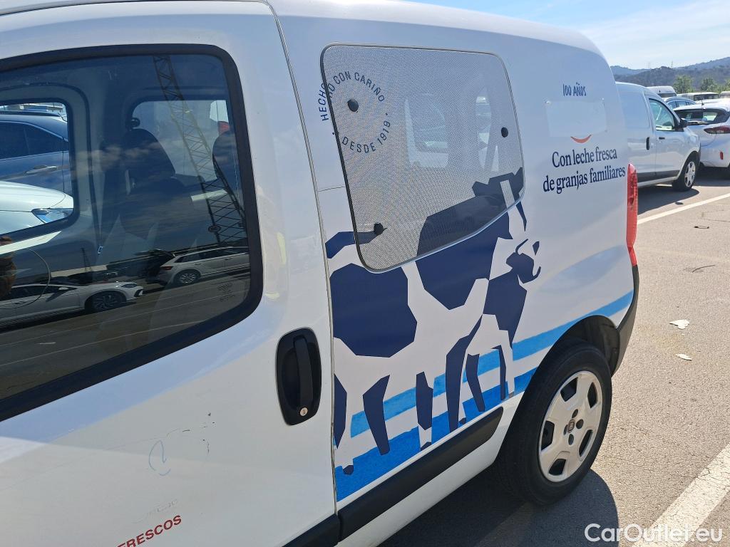  Fiat  Fiorino FIAT  / 2016 / 4P / combi Combi SX N1 1.3 Mjet 59kW (80CV) #27