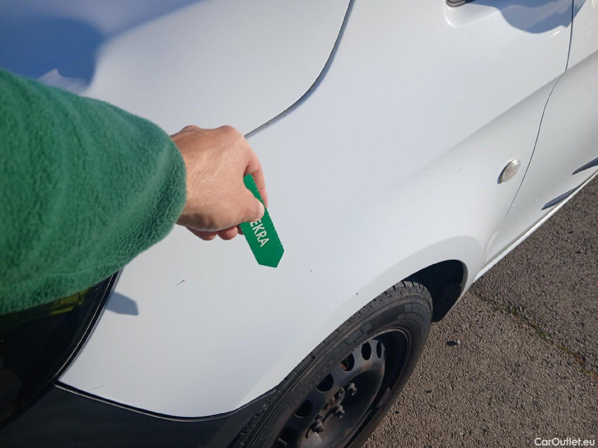  Mercedes  Vito MERCEDES-BENZ  / 2014 / 4P / furgón 111 CDI Larga #6