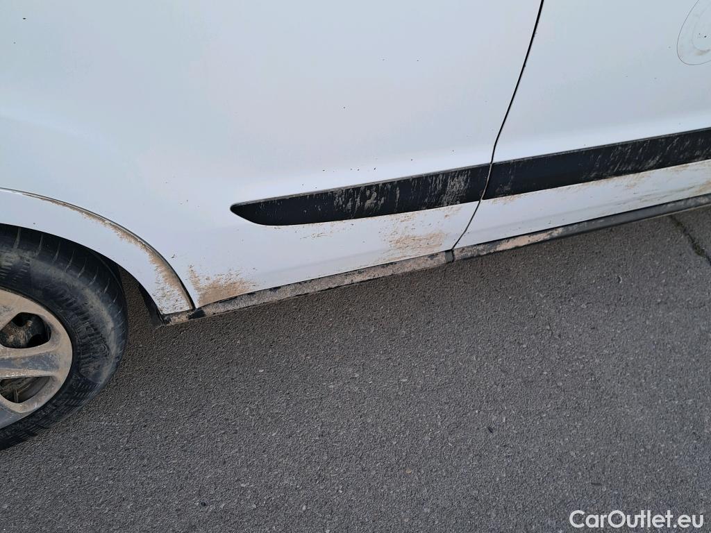  Ford  Transit Connect FORD Transit Courier / 2014 / 4P / combi Kombi 1.5 TDCi 56kW Trend #48