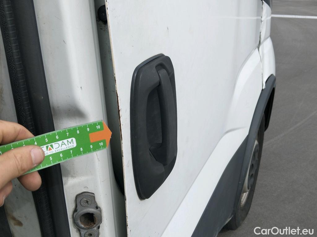  Iveco  Daily IVECO  / 2019 / 4P / combi 35S 14H V 4100/H2 16H M3 #25