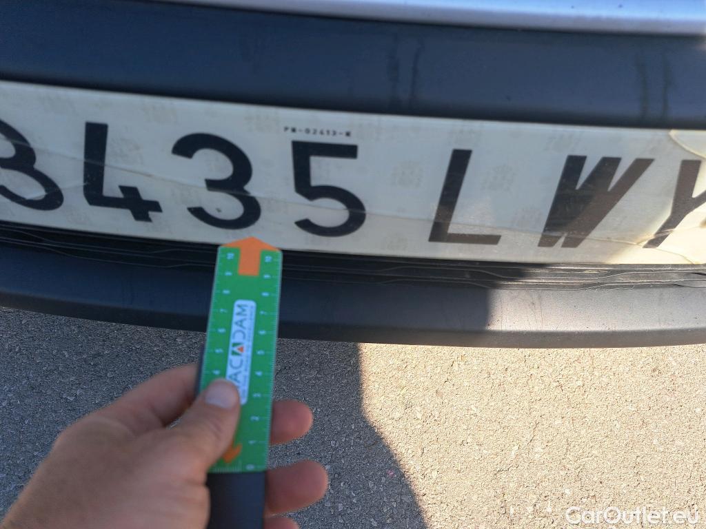  Fiat  Fiorino FIAT  / 2016 / 4P / combi Combi SX N1 1.3 Mjet 59kW (80CV) #37