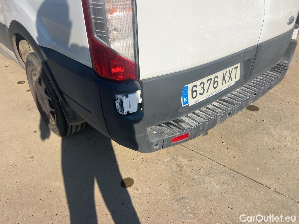  Ford  Transit FORD  / 2013 / 4P / furgón 350 96kW L3H2 Van Trend Delantera #31