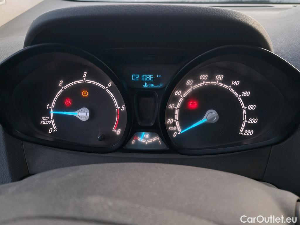  Ford  Transit Connect FORD Transit Courier / 2014 / 4P / combi Kombi 1.5 TDCi 56kW Trend #60