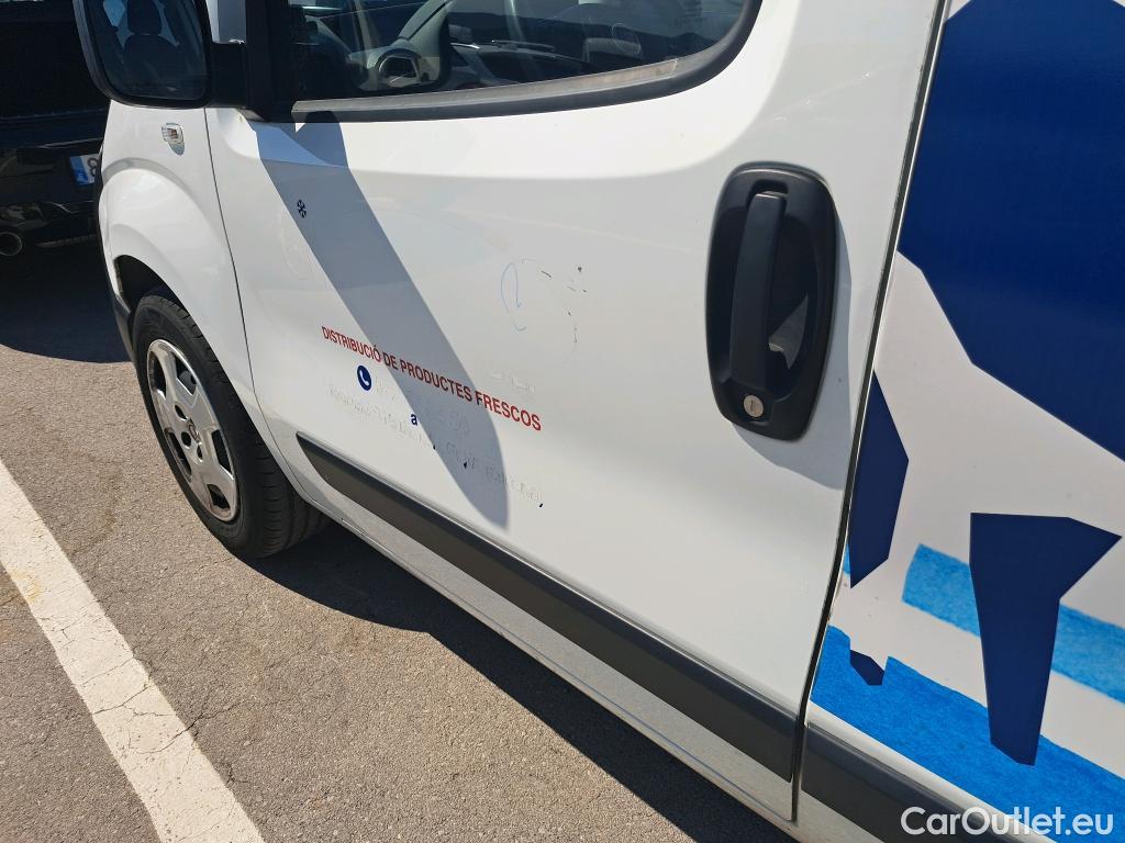  Fiat  Fiorino FIAT  / 2016 / 4P / combi Combi SX N1 1.3 Mjet 59kW (80CV) #40