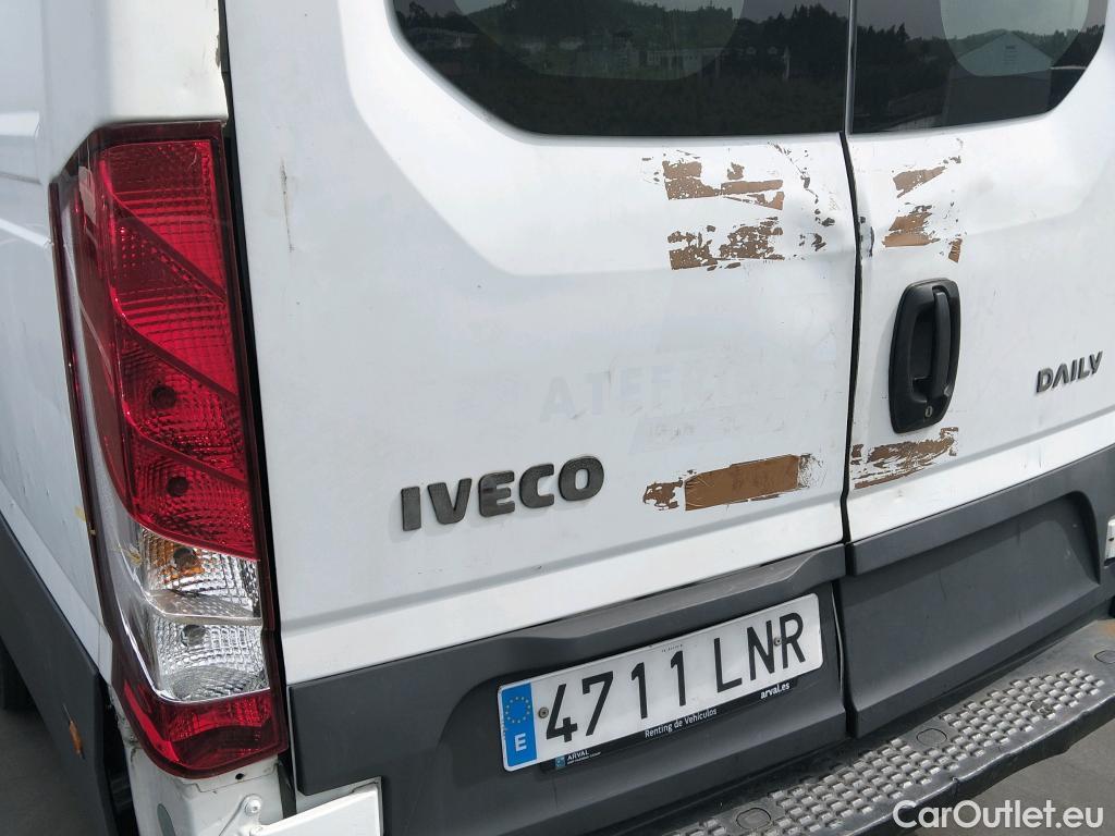  Iveco  Daily IVECO  / 2019 / 4P / combi 35S 14H V 4100/H2 16H M3 #12