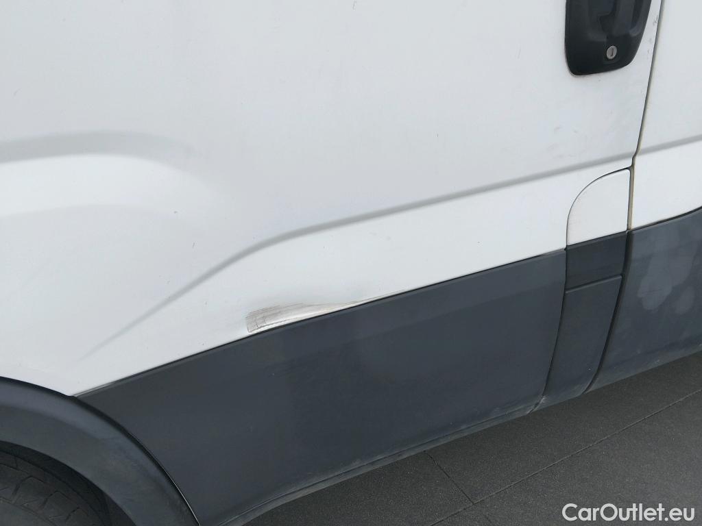  Iveco  Daily IVECO  / 2019 / 4P / combi 35S 14H V 4100/H2 16H M3 #18