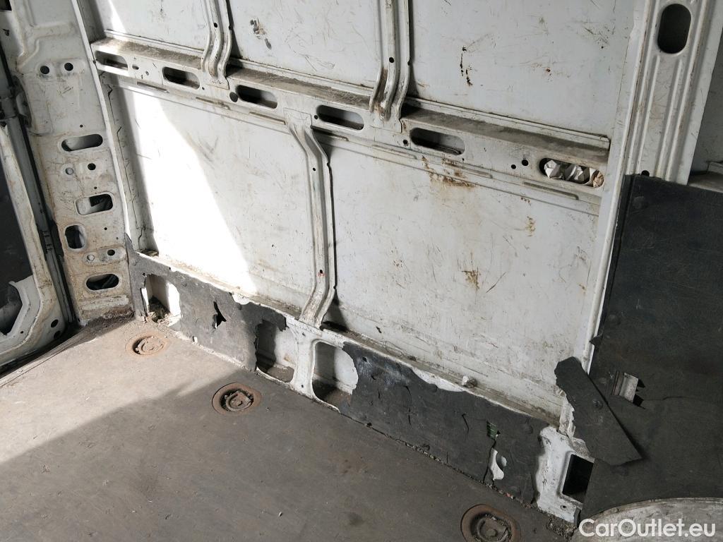  Iveco  Daily IVECO  / 2019 / 4P / combi 35S 14H V 4100/H2 16H M3 #26