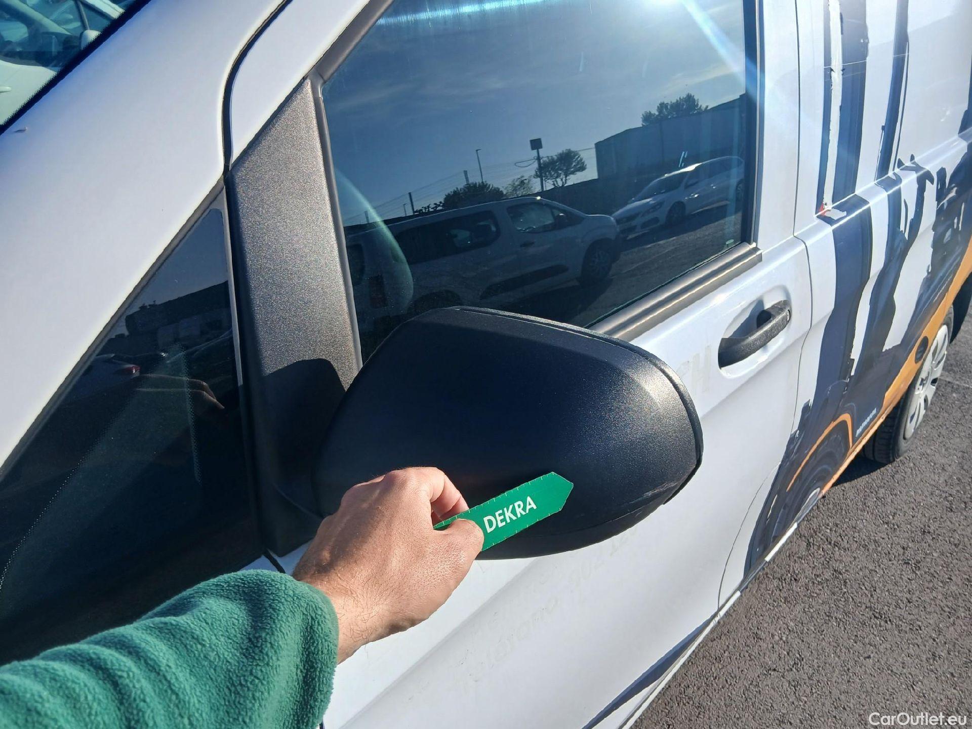  Mercedes  Vito MERCEDES-BENZ  / 2014 / 4P / furgón 111 CDI Larga #10