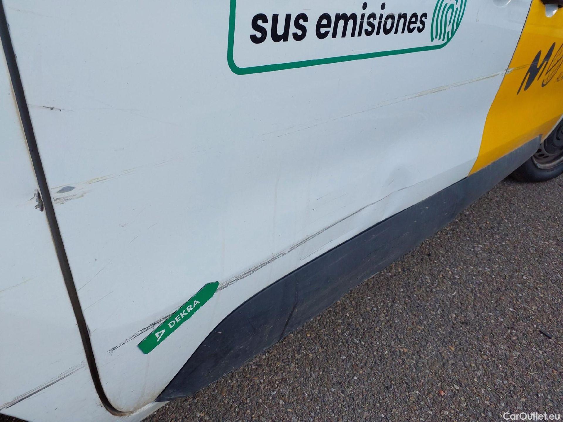  Renault  EXPRESS RENAULT  / 2021 / 4P / furgón derivado de turismo Confort 1.5 Blue dCi 55 kW (75 cv) #28