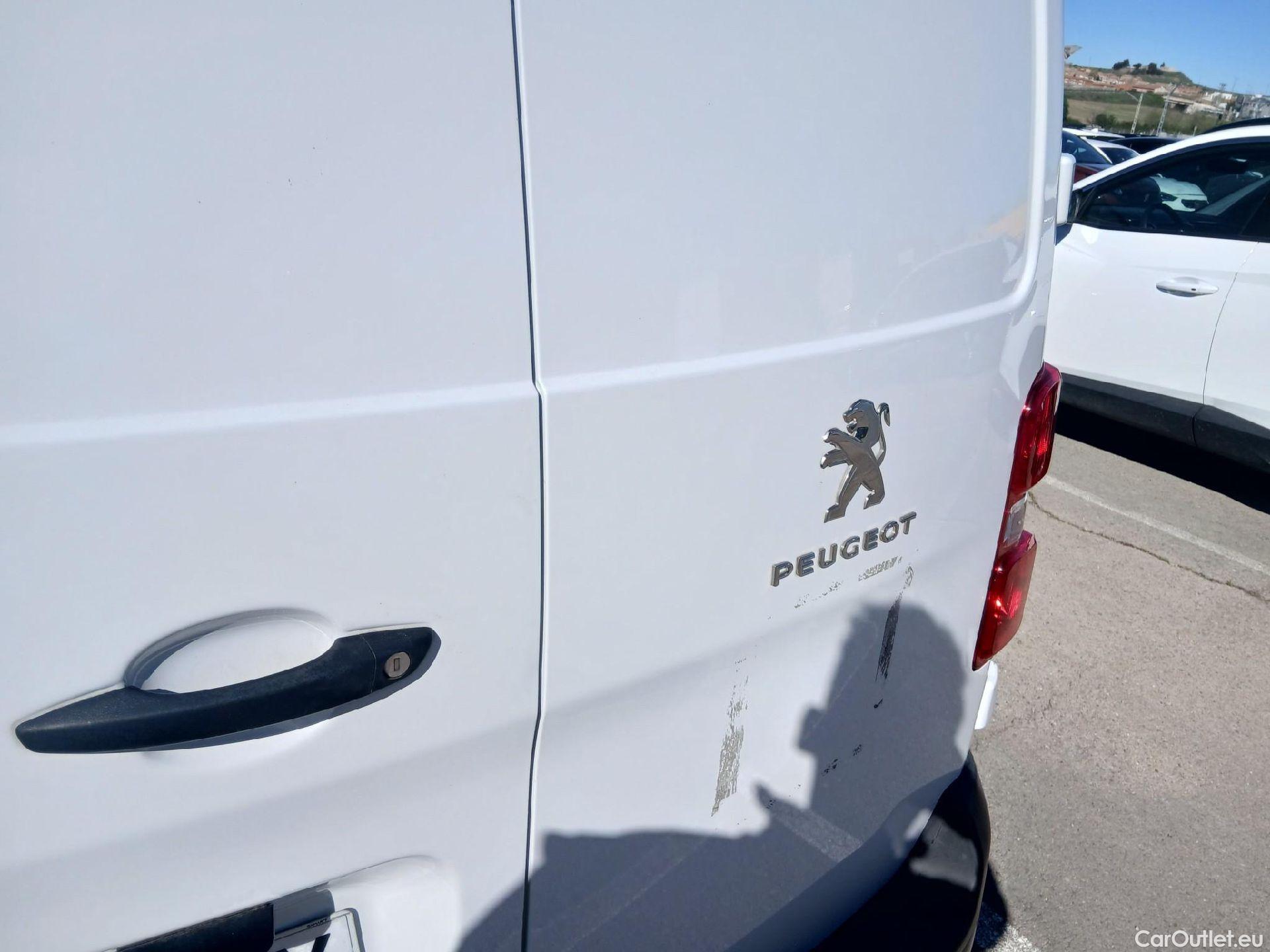  Peugeot  Expert  Furgón Pro Standard 1.5 HDI 120CV MT6 E6d #21