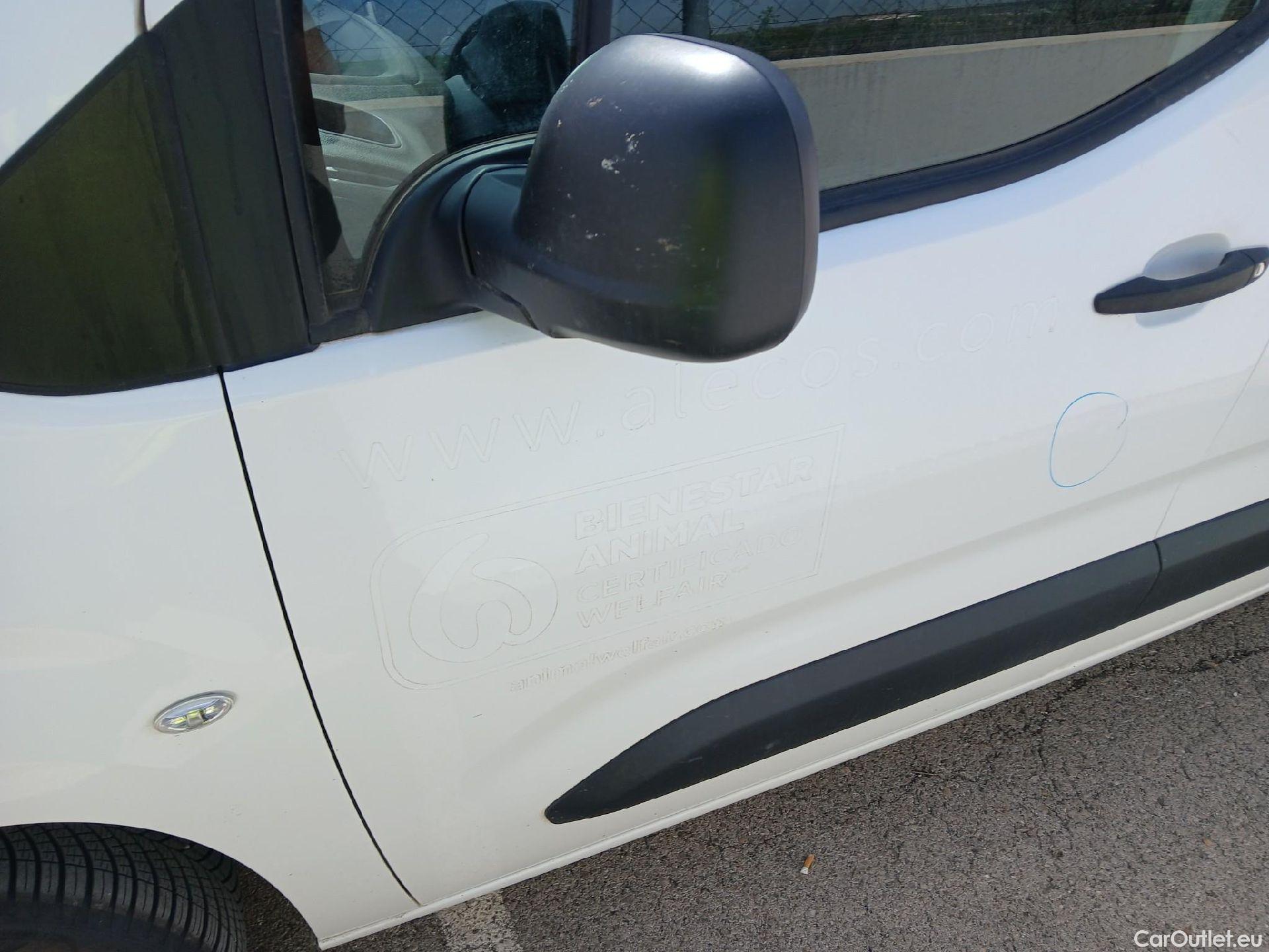  Peugeot  Partner PEUGEOT  / 2018 / 4P / furgón derivado de turismo Premium Standard 600kg BlueHDi 73kW (AC) #10