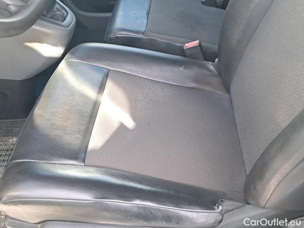  Peugeot  Expert PEUGEOT  / 2016 / 4P / furgón Furgón Pro BlueHDi 85KW (115CV) Standard #32