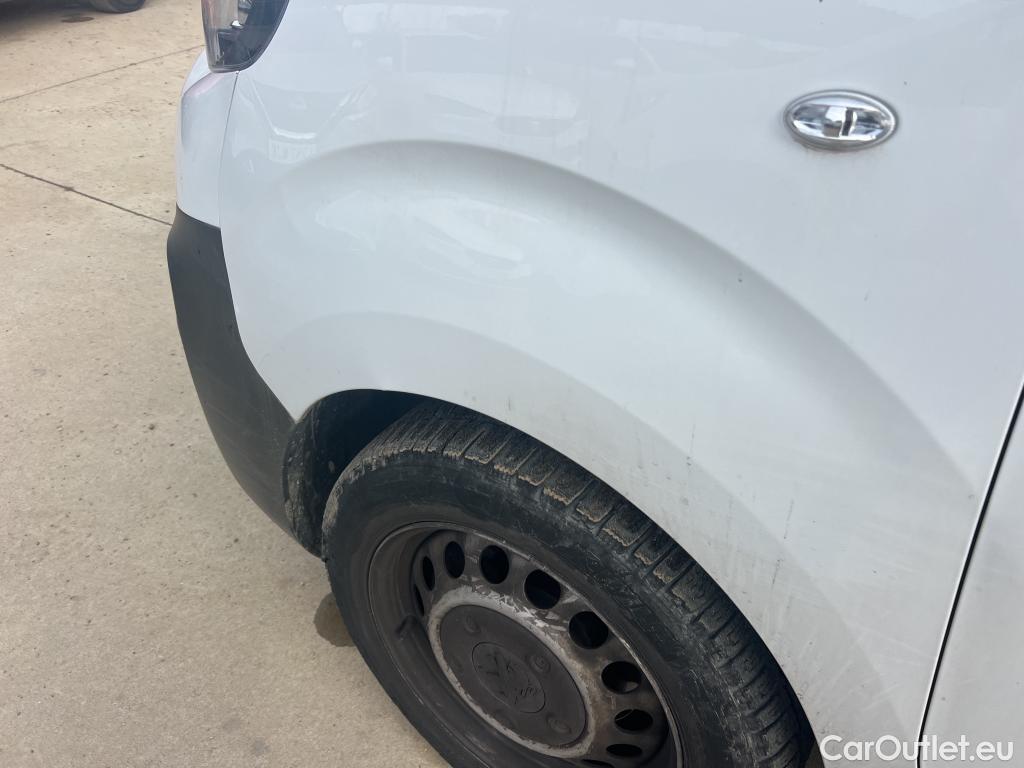  Peugeot  Expert PEUGEOT  / 2016 / 4P / furgón Doble Cabina Replegable BlueHDi 145 Long #10