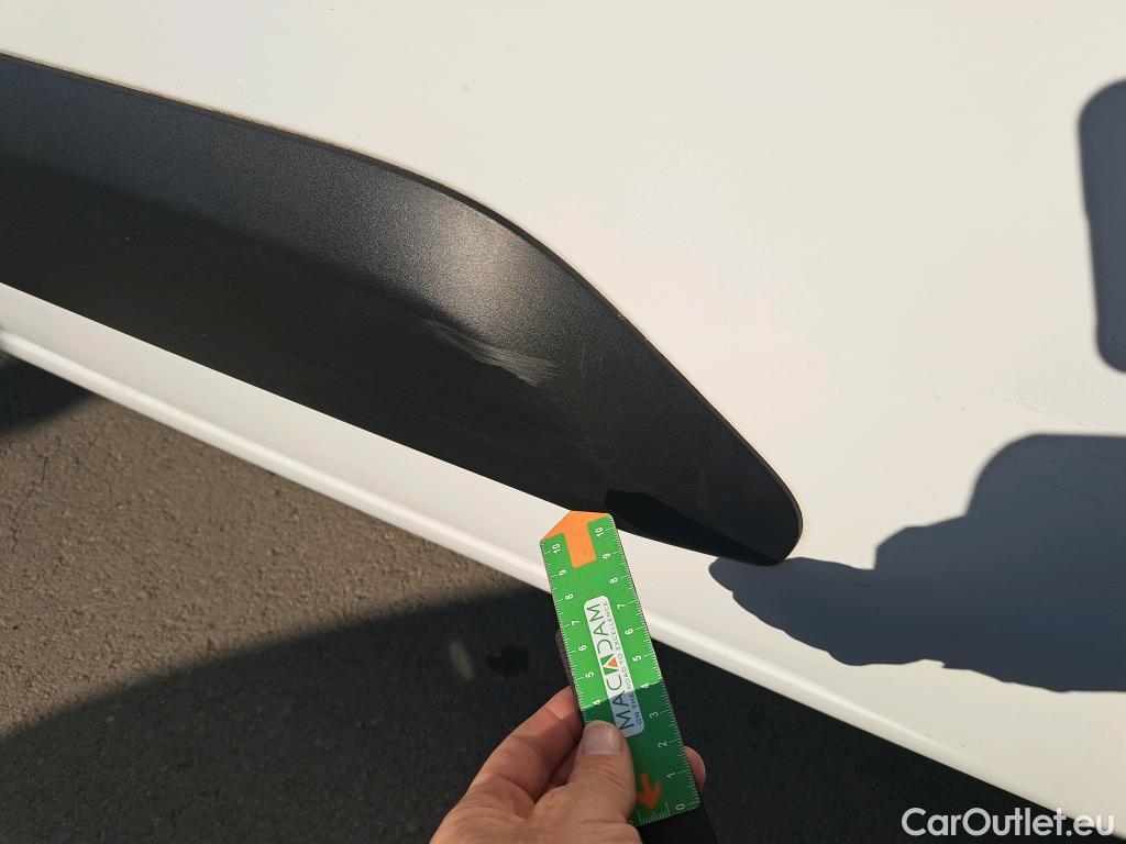  Peugeot  Partner PEUGEOT  / 2018 / 3P / furgón derivado de turismo Pro Standard 600kg BlueHDi 73kW (AC) #67